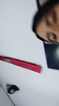 Snapshot of mialorents chatting on 03-21-25, 05:21 mialorents online show from 03-21-25, 05:21