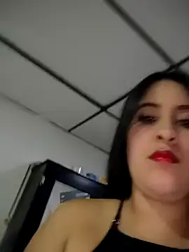 Snapshot of mialorents chatting on 09-29-25, 10:25 mialorents online show from 09-29-25, 10:25