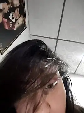 Snapshot of mialorents chatting on 10-04-25, 07:23 mialorents online show from 10-04-25, 07:23