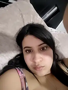 Snapshot of mialorents chatting on 11-30-25, 04:44 mialorents online show from 11-30-25, 04:44