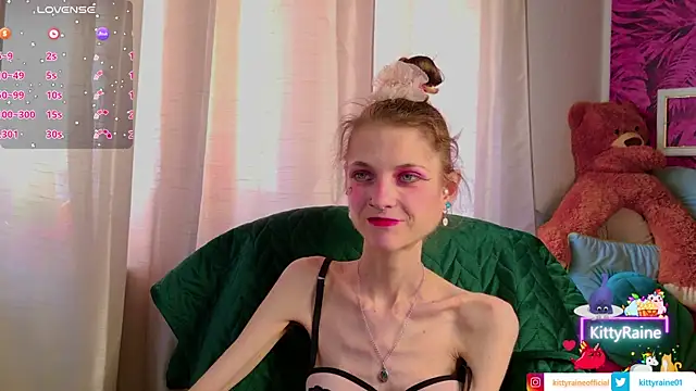 Snapshot of KittyRaine chatting on 05-14-26, 01:18 KittyRaine online show from 05-14-26, 01:18