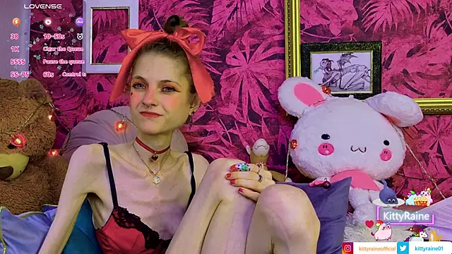 Snapshot of KittyRaine chatting on 06-01-26, 12:40 KittyRaine online show from 06-01-26, 12:40