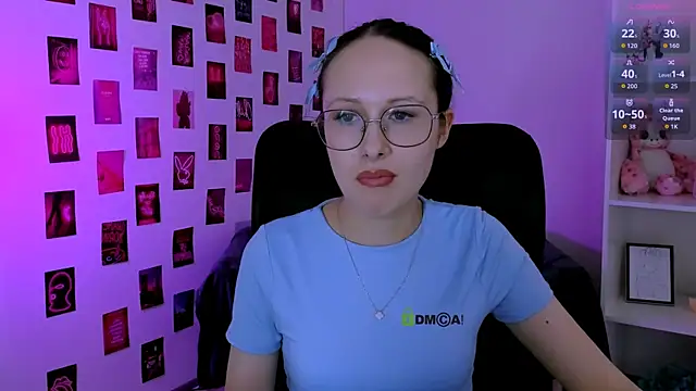 mona cloud online show from 07-28-26, 06:53