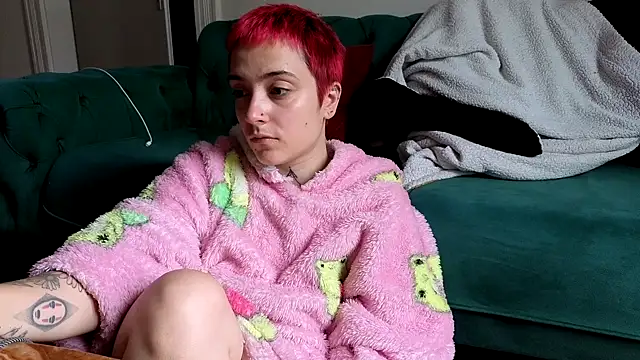 Snapshot of OllympeKaii chatting on 09-22-25, 12:07 OllympeKaii online show from 09-22-25, 12:07