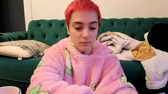 Snapshot of OllympeKaii chatting on 09-24-25, 05:55 OllympeKaii online show from 09-24-25, 05:55