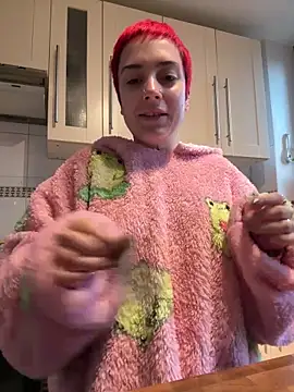 Snapshot of OllympeKaii chatting on 10-07-25, 06:54 OllympeKaii online show from 10-07-25, 06:54