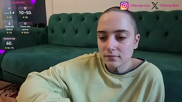 Snapshot of OllympeKaii chatting on 12-05-25, 03:30 OllympeKaii online show from 12-05-25, 03:30