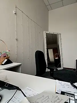 Juicy PeachLux online show from 03-20-25, 06:52