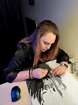 Juicy PeachLux online show from 10-16-25, 08:54