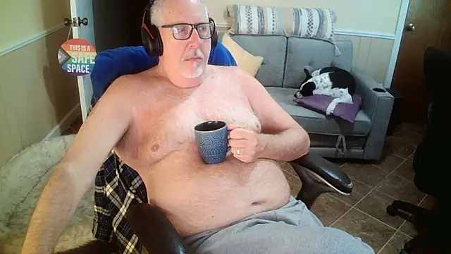 superbearboss online show from 04-24-26, 05:04