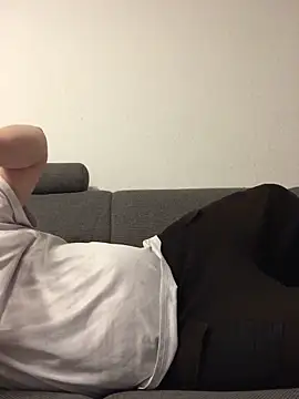 Derbaer1990 online show from 11-09-25, 01:31