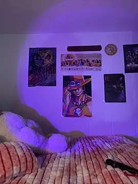 Kennya   online show from 12-21-25, 07:37