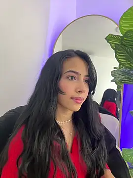  Emily Thompson  online show from 02-26-26, 01:48