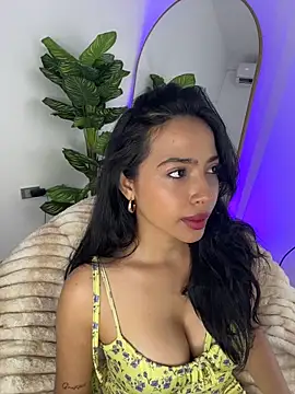  Emily Thompson  online show from 06-21-26, 04:26