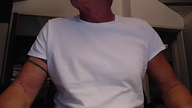 munichrubber online show from 12-29-24, 04:19