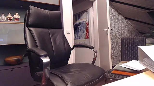 munichrubber online show from 09-20-25, 03:18