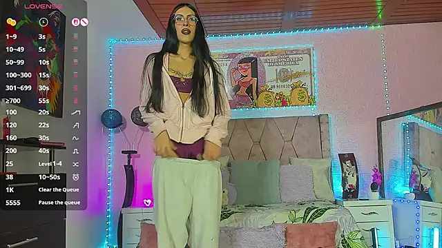 verodaza online show from 11-18-25, 08:08