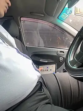 Snapshot of dam-her-boy chatting on 10-27-25, 02:26 dam-her-boy online show from 10-27-25, 02:26