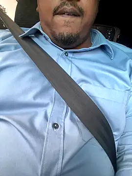 Snapshot of dam-her-boy chatting on 12-15-25, 11:58 dam-her-boy online show from 12-15-25, 11:58