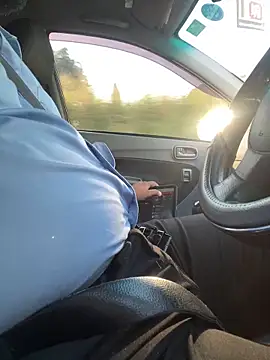 Snapshot of dam-her-boy chatting on 02-23-26, 11:40 dam-her-boy online show from 02-23-26, 11:40