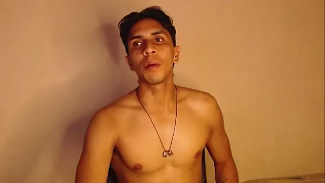 Monkey uchiha777 online show from 09-26-25, 11:42