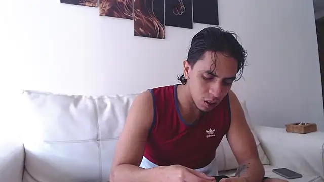 Monkey uchiha777 online show from 02-09-26, 06:34