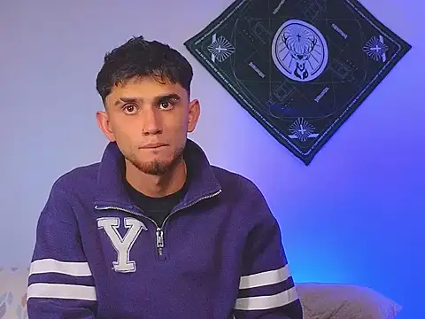 samevansx  online show from 11-18-25, 07:18