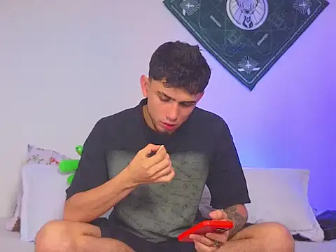 samevansx  online show from 11-26-25, 01:56