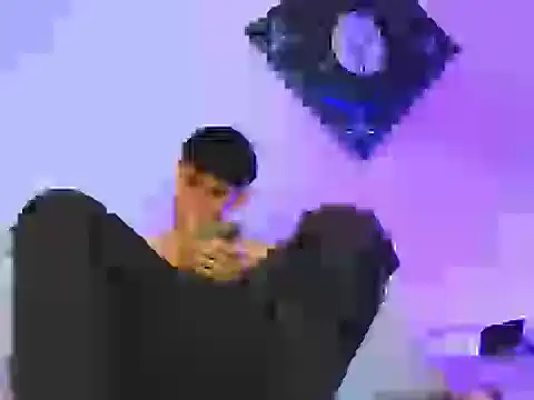 Snapshot of samevansx_ chatting on 12-19-25, 04:25 samevansx online show from 12-19-25, 04:25