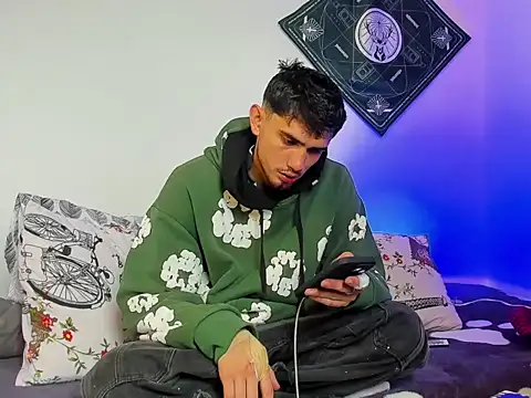 Snapshot of samevansx_ chatting on 02-03-26, 04:01 samevansx online show from 02-03-26, 04:01