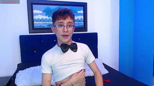 EthanCross  online show from 03-14-25, 01:05