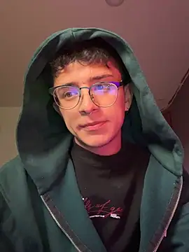 EthanCross  online show from 04-08-26, 09:59