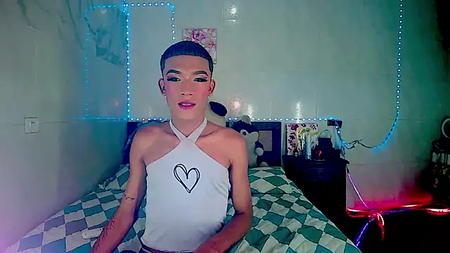 Snapshot of KimberlyXtreme chatting on 10-30-25, 03:57 KimberlyXtreme online show from 10-30-25, 03:57