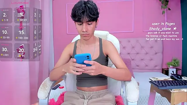 Snapshot of SHADY_STONE chatting on 09-27-25, 10:04 SHADY STONE online show from 09-27-25, 10:04