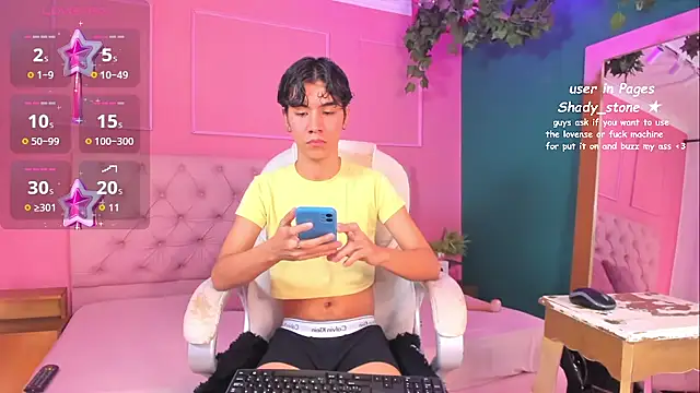 Snapshot of SHADY_STONE chatting on 10-09-25, 09:24 SHADY STONE online show from 10-09-25, 09:24