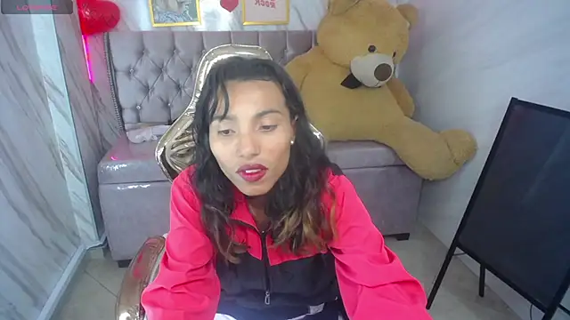 Snapshot of _wendy_b chatting on 03-23-25, 12:47  wendy b online show from 03-23-25, 12:47