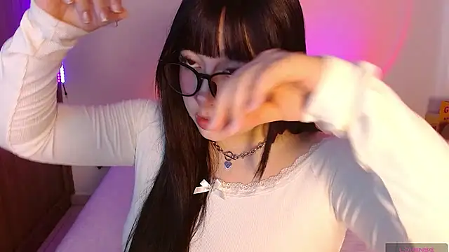 Oliviargf online show from 03-24-26, 12:21