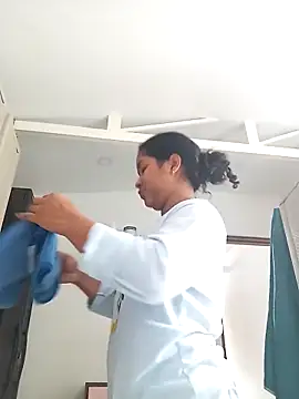 Paula6Colombia online show from 03-15-25, 03:37