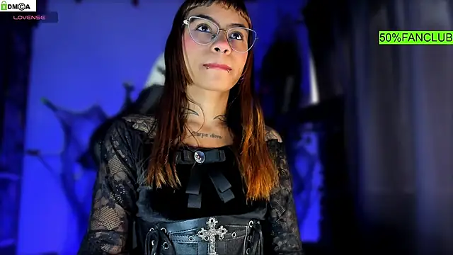 Snapshot of sofiafenty chatting on 10-12-25, 01:10 sofiafenty online show from 10-12-25, 01:10