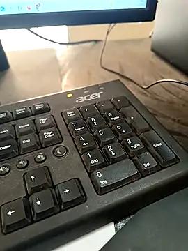 himvilohi08 online show from 10-15-25, 08:03