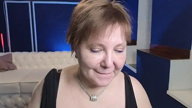 Snapshot of Kira_Kenet chatting on 03-10-25, 11:49 Kira Kenet online show from 03-10-25, 11:49