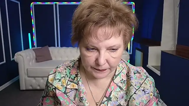 Snapshot of Kira_Kenet chatting on 03-17-25, 02:45 Kira Kenet online show from 03-17-25, 02:45