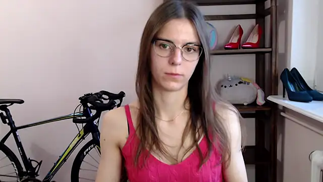 love megi online show from 12-14-25, 07:36