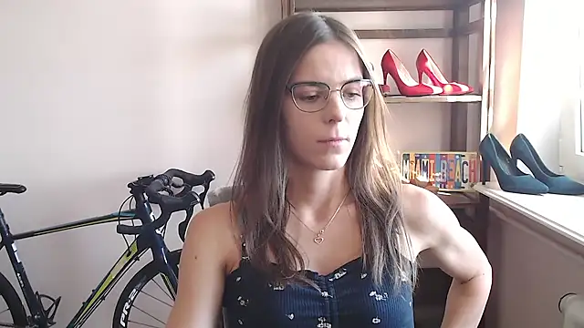 love megi online show from 04-21-26, 01:28