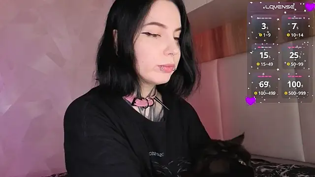 Snapshot of yourvodka chatting on 05-19-26, 11:38 yourvodka online show from 05-19-26, 11:38
