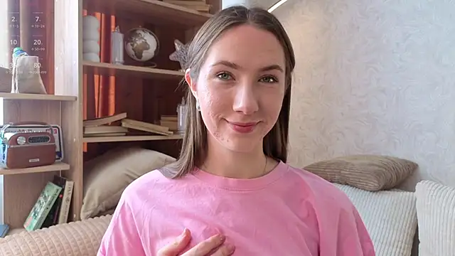 Kira mindnes online show from 09-09-25, 06:24