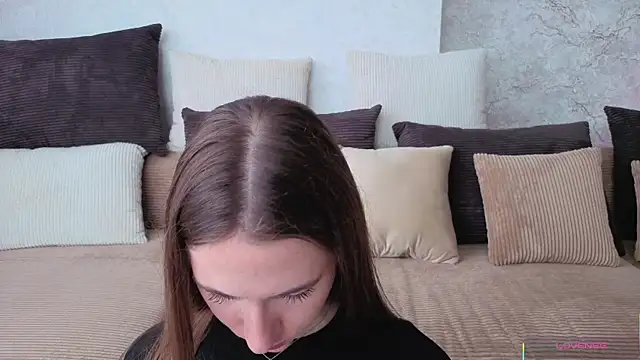 Kira mindnes online show from 05-04-26, 06:20