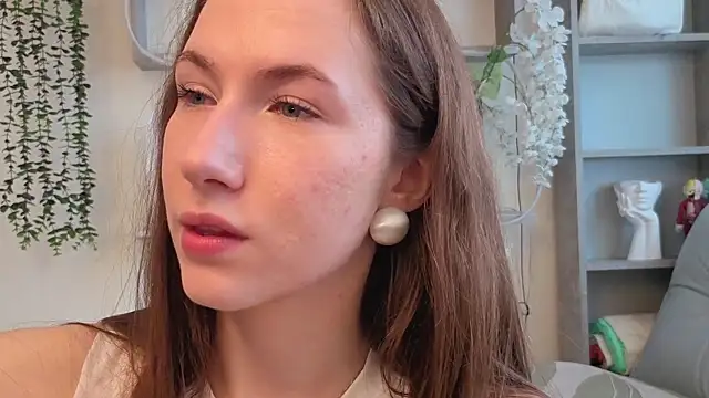 Kira mindnes online show from 07-26-26, 06:21