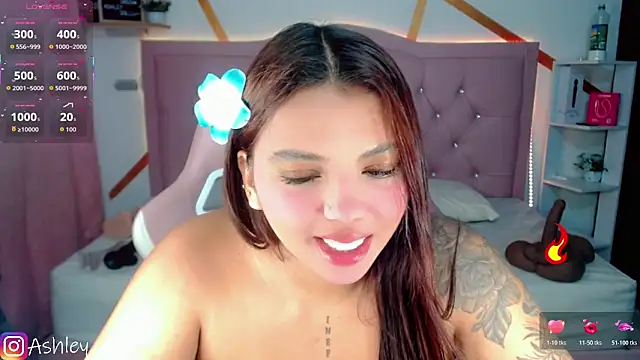 Ashley dolll online show from 10-21-25, 09:04