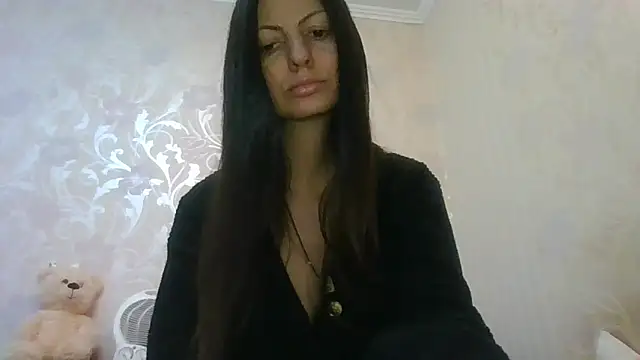 Snapshot of AliseWats chatting on 12-14-25, 09:30 AliseWats online show from 12-14-25, 09:30